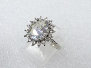 クリスタル　指輪(20.5号)